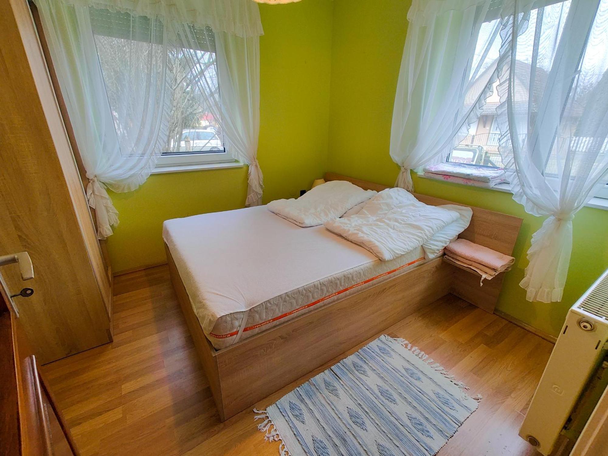 Attila Apartman Харканы Экстерьер фото
